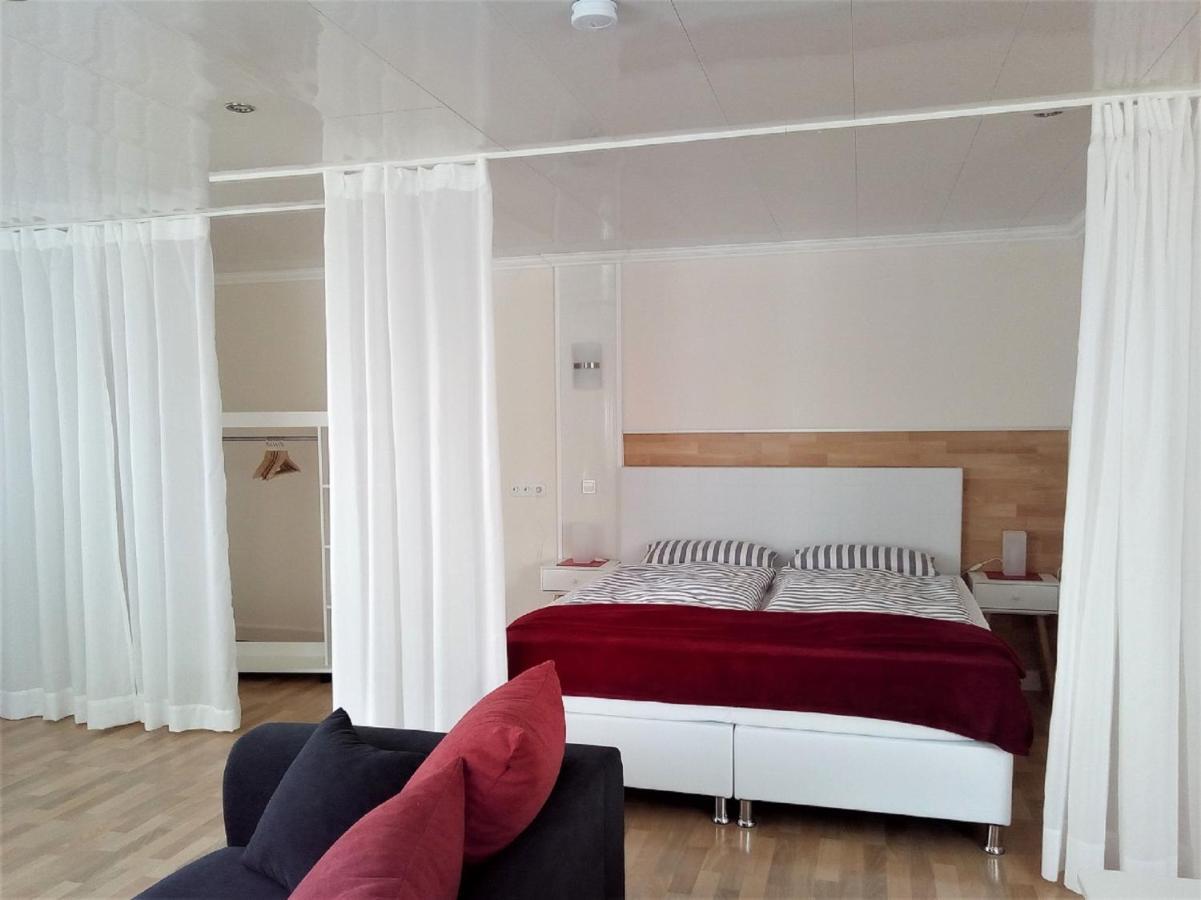 Ferienwohnung Auf Dem Dorf, Kuelsheim Exteriör bild